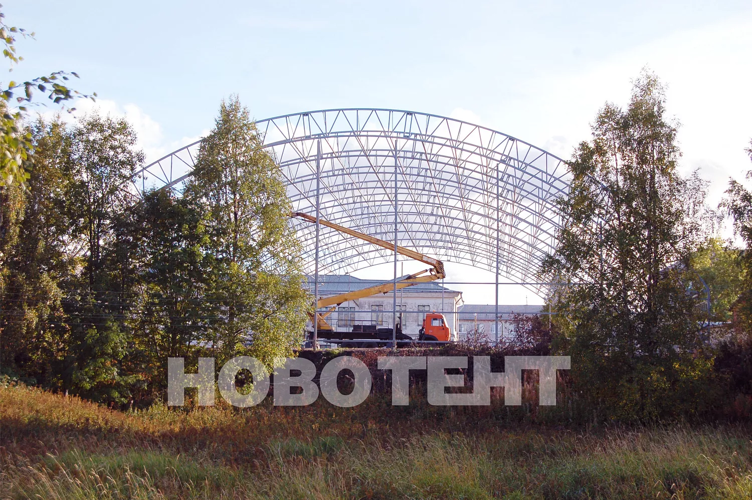 Каркасно - тентовая конструкция 66х36х3 м