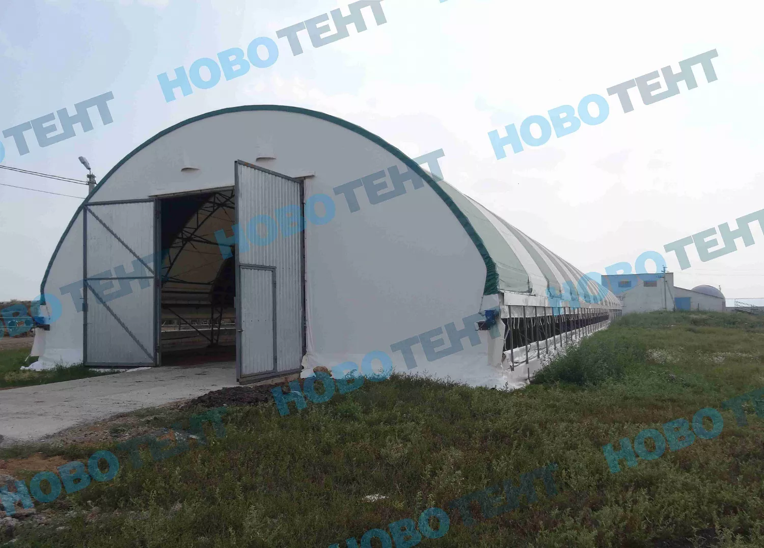 Сдан в эксплуатацию каркасно-тентовый телятник
